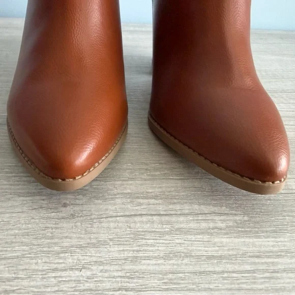 Sun + Stone Women's Cognac Elizaa Notched Pointed Toe Dress Booties Size 7W - Picture 5 of 11